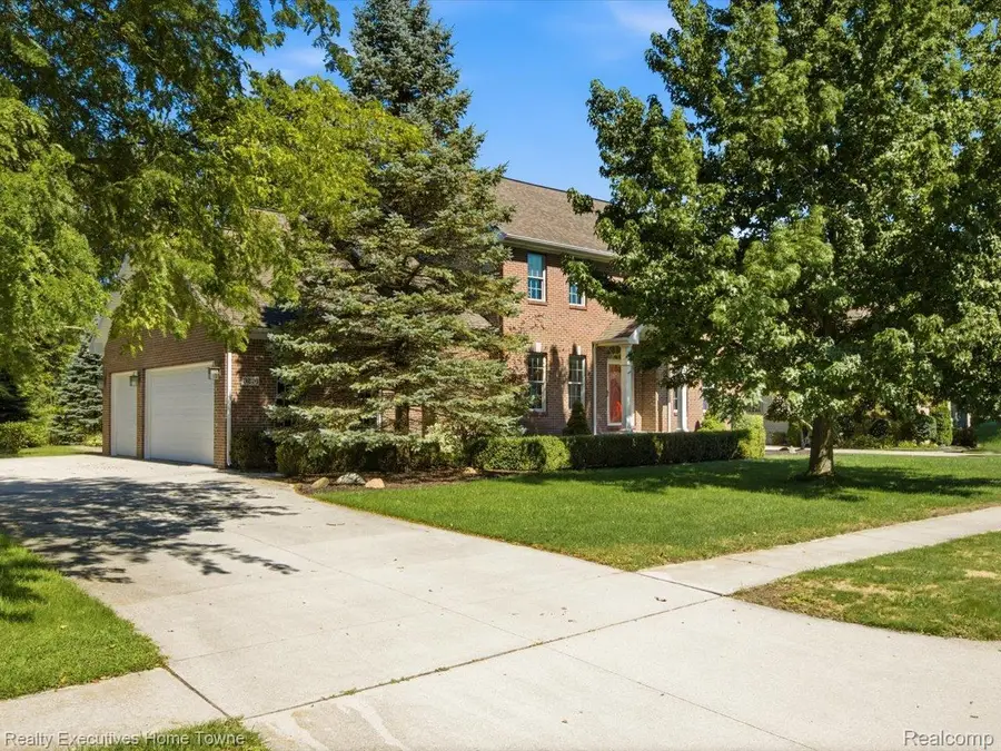 3276 Shorewood Avenue, Fort Gratiot, MI 48059 - #2