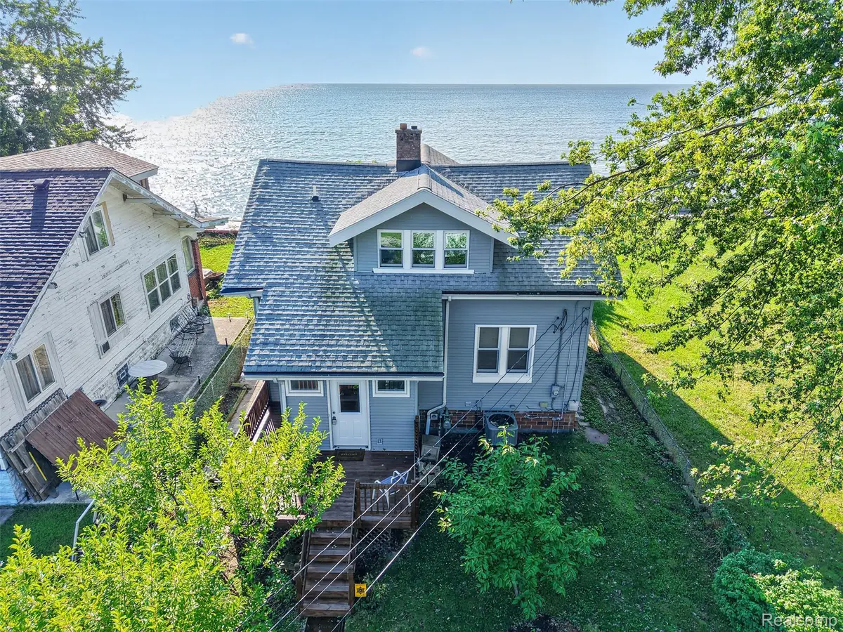 3008 Lakeshore Drive, Monroe, MI 48162 - #1