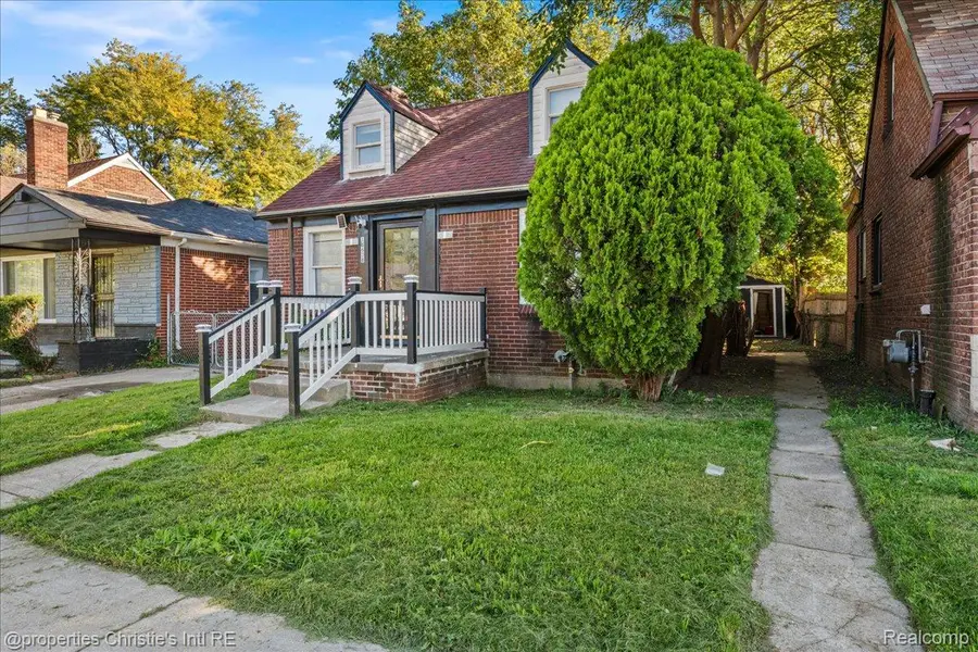18638 Barlow Street, Detroit, MI 48205 - #2
