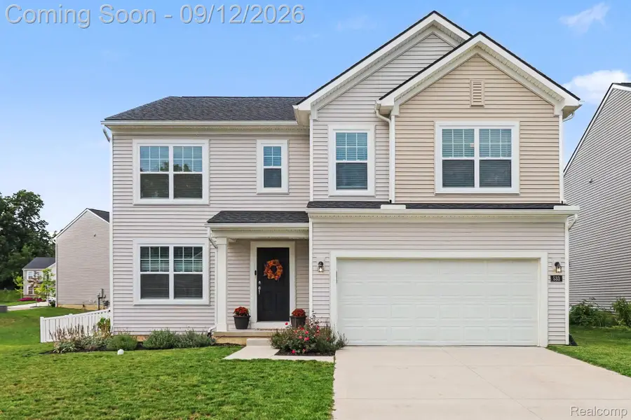 533 Lake Village Avenue, Waterford, MI 48328 - #2