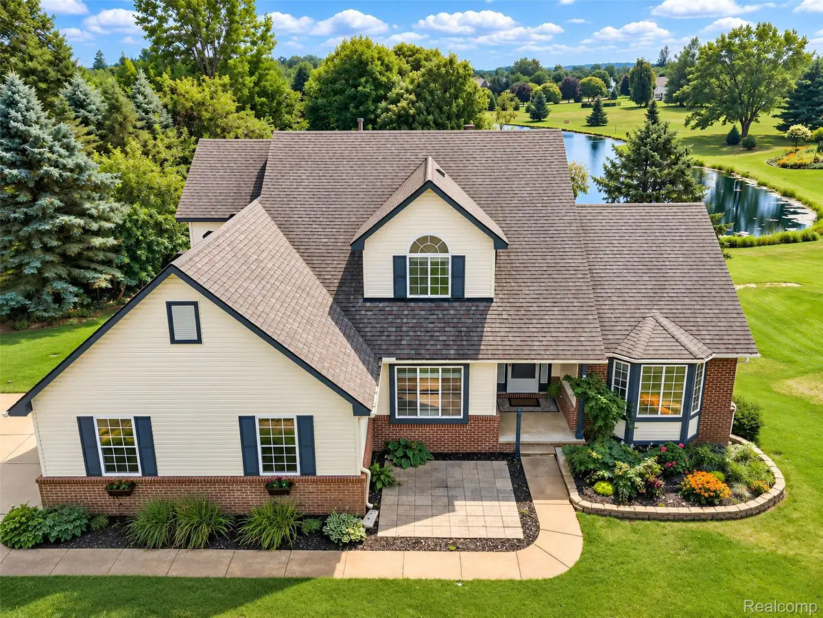 221 Maplewood Drive, Clarkston, MI 48348 - #1