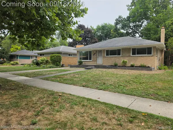 24010 Rensselaer Street, OakPark, MI 48237