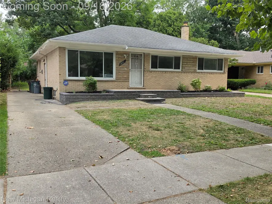 24010 Rensselaer Street, Oak Park, MI 48237 - #3