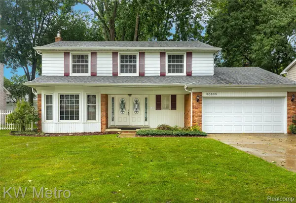 30635 Old Stream Street, Southfield, MI 48076