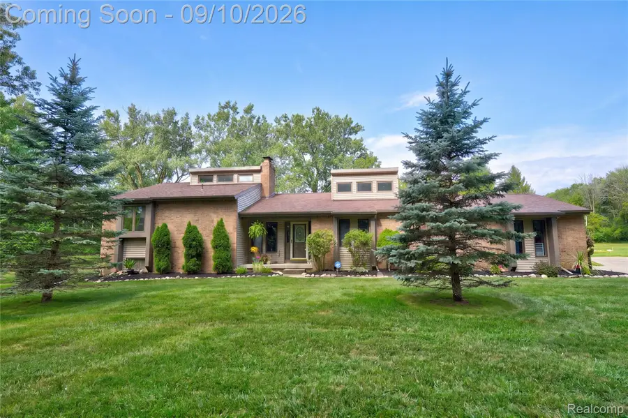 2363 N Linden Road, Flint, MI 48504 - #2