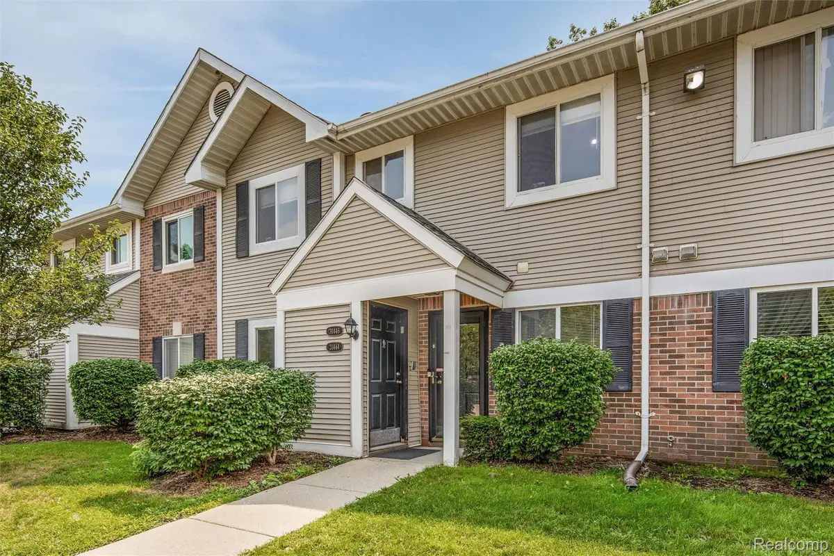 31444 Orchard Creek, Farmington Hills, MI 48334 - #1
