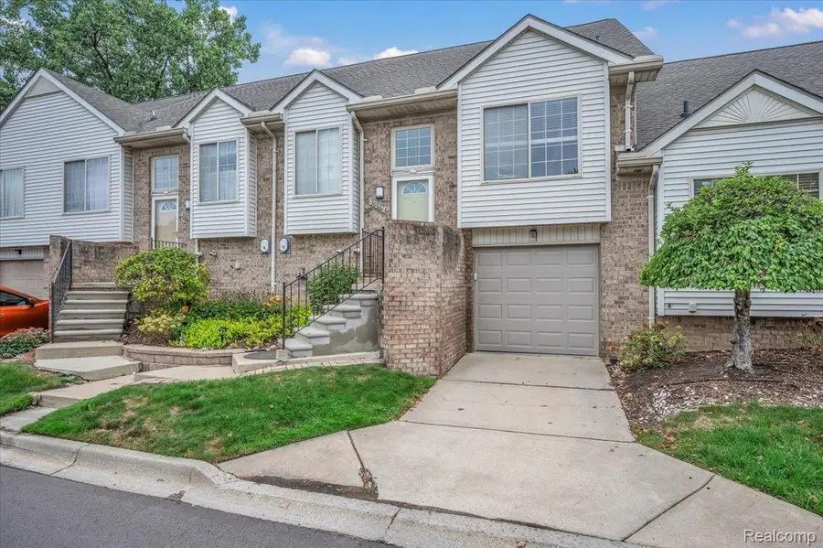 30881 Lee Frank Lane, Madison Heights, MI 48071 - #3