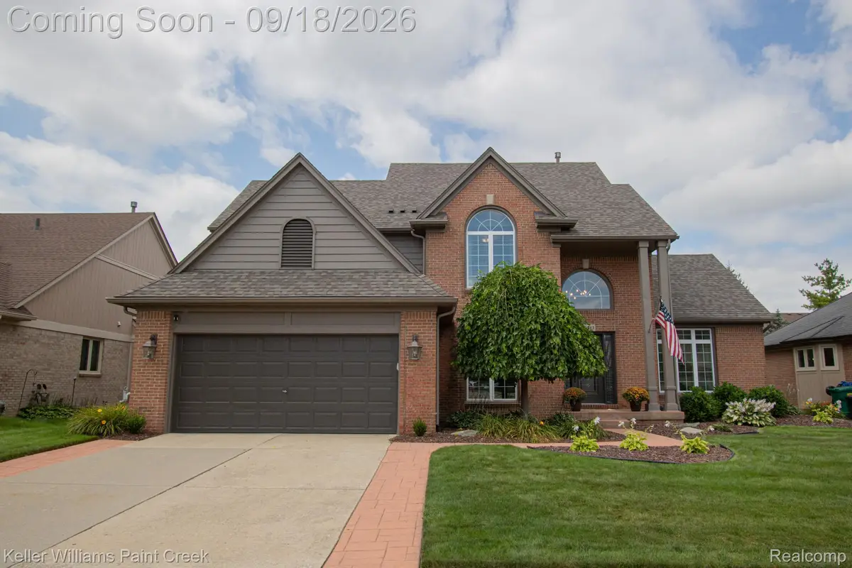 48583 Village Drive, Macomb, MI 48044 - #1