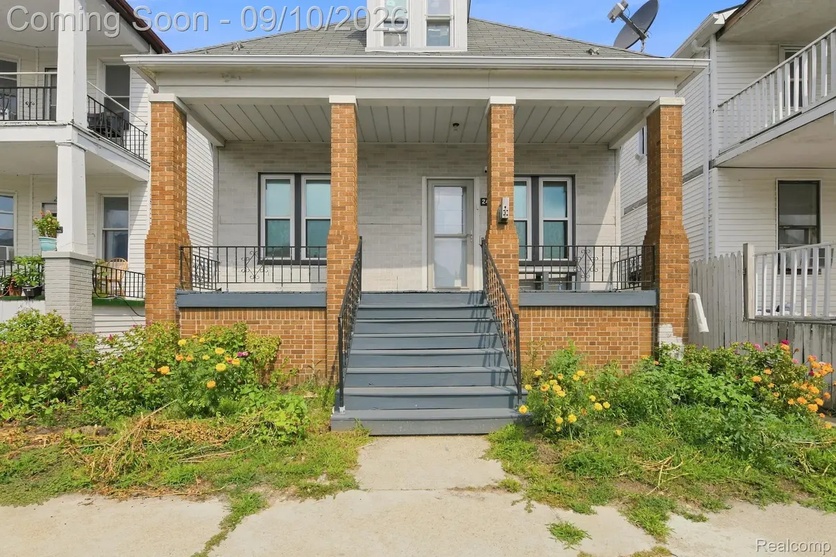 2405 Neibel Street, Hamtramck, MI 48212 - #1