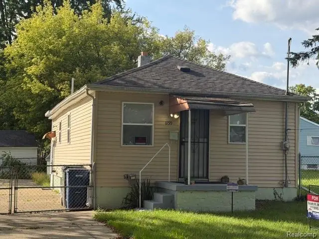 1159 Sutton Avenue, Flint, MI 48504 - #1