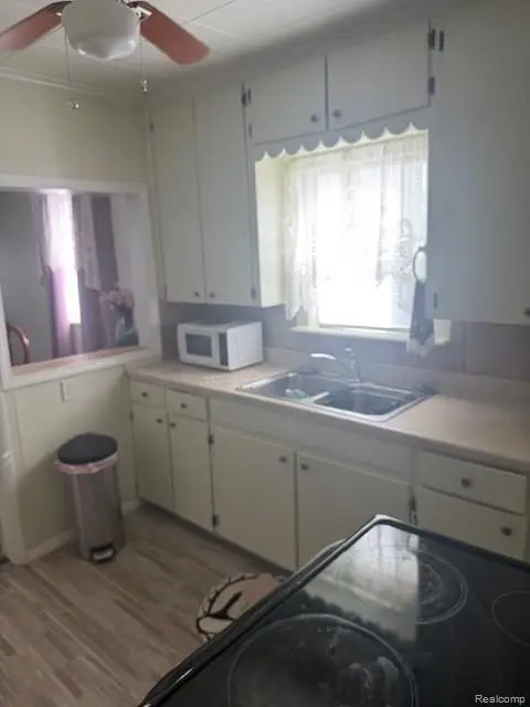 1159 Sutton Avenue, Flint, MI 48504 - #3