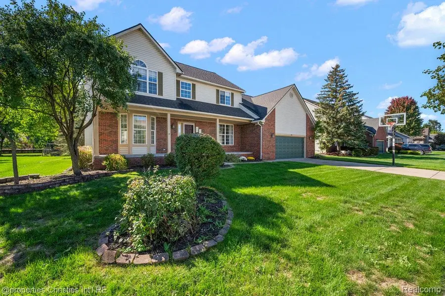 394 Evaline Drive, Troy, MI 48085 - #2