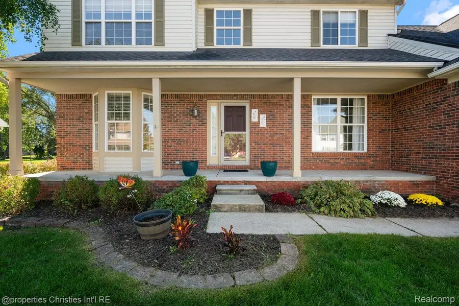 394 Evaline Drive, Troy, MI 48085 - #3