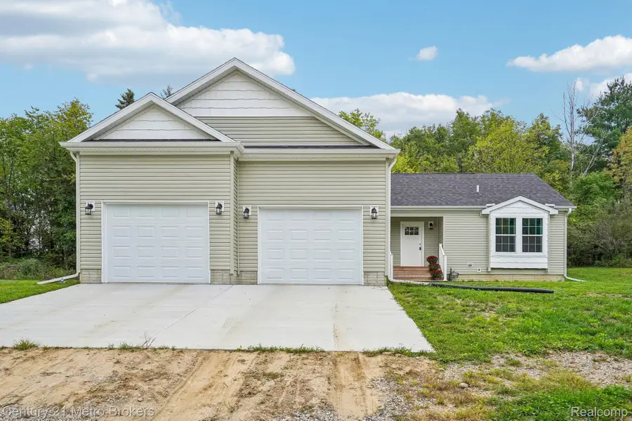 2083 Creekwood Court, Mundy, MI 48439 - #2
