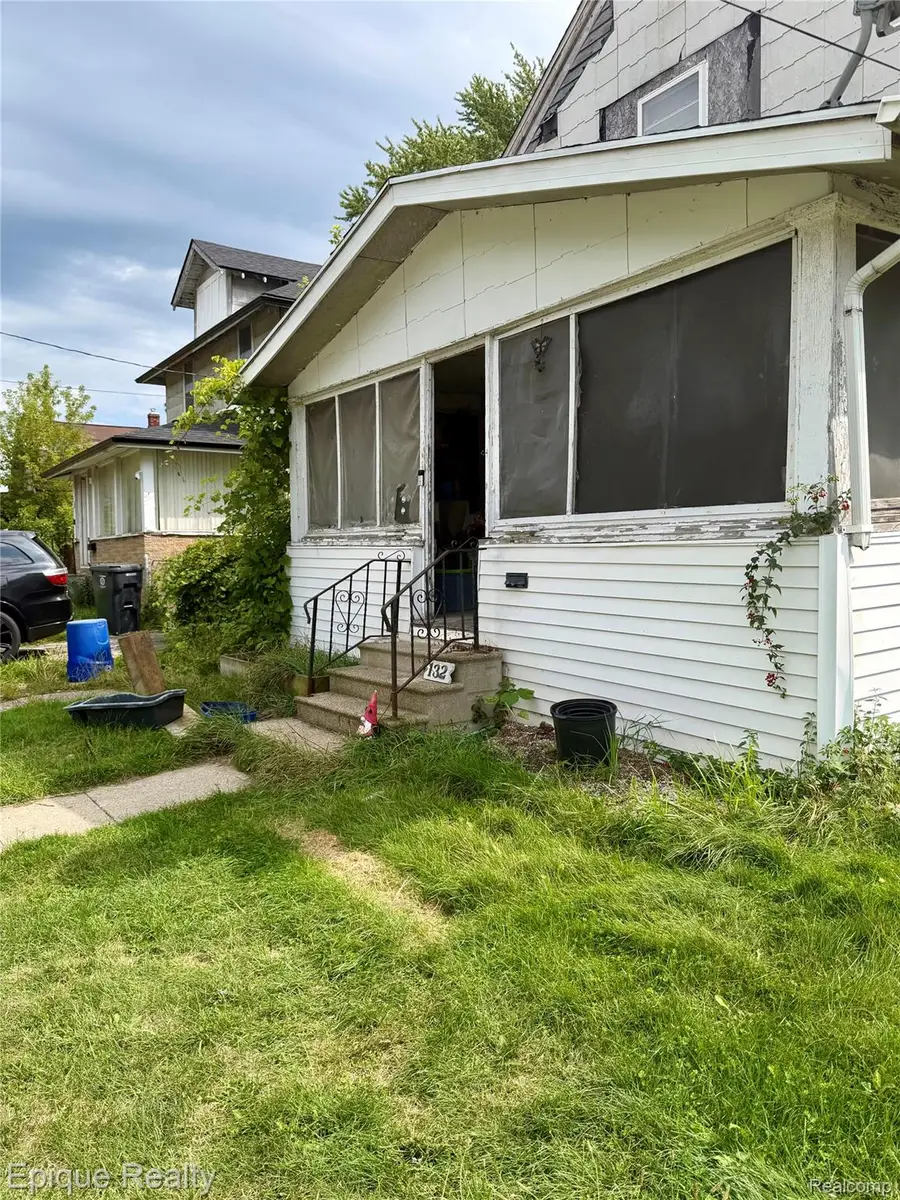 132 Bruce Street, Flint, MI 48503 - #2