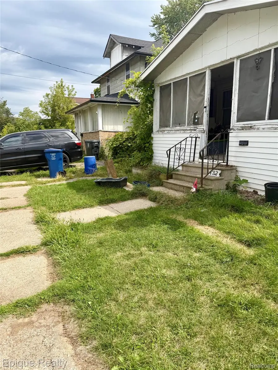 132 Bruce Street, Flint, MI 48503 - #3