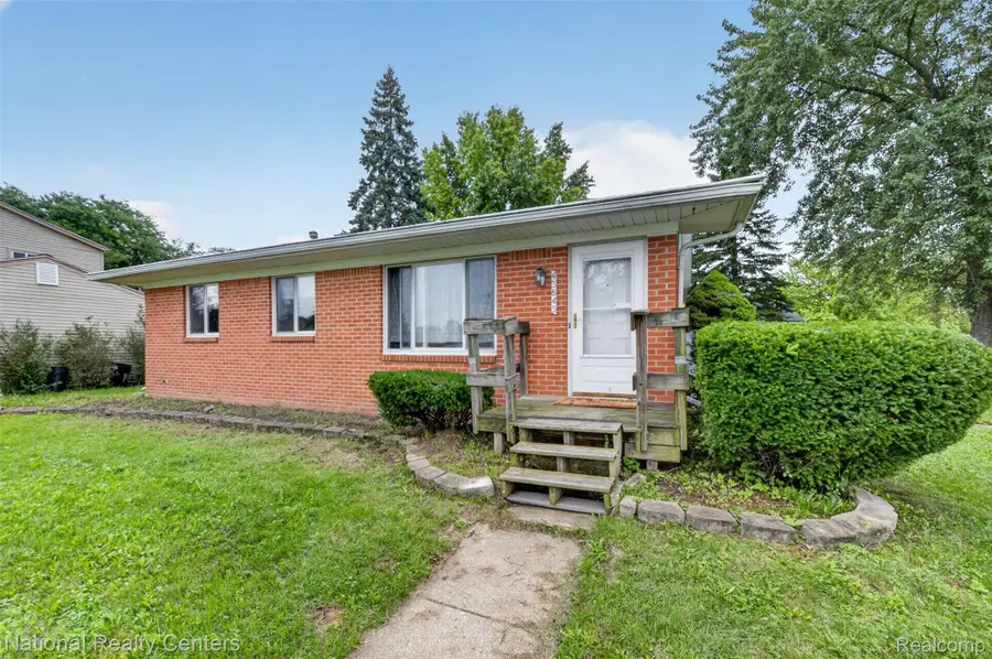 43843 Applewood Road, Canton, MI 48188 - #2