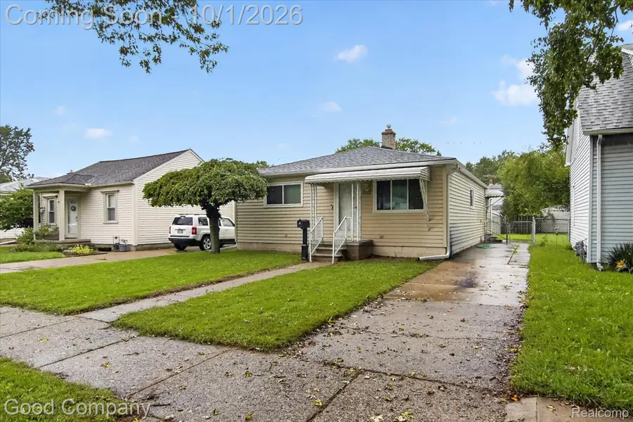 4176 Kingston Street, Dearborn Heights, MI 48125 - #2