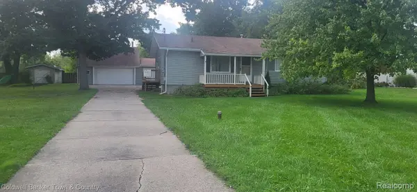 1875 Lakena Street, Hartland, MI 48353