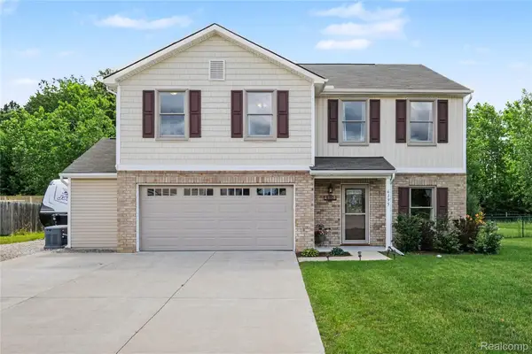 6195 Crooked River Drive, SwartzCreek, MI 48473