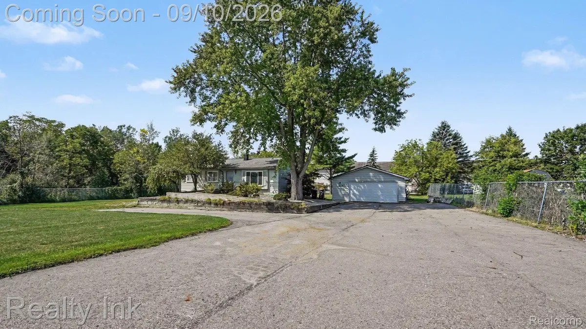 11260 Lemen Road, Green Oak, MI 48189 - #1