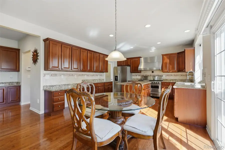 6871 Lakeway Street, Ypsilanti, MI 48197 - #2