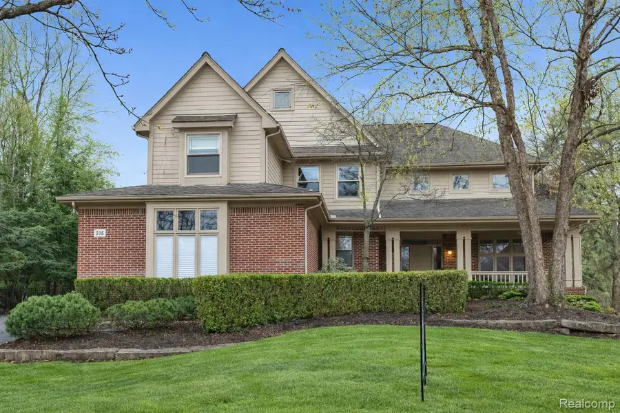 6621 Glenshaw Court, West Bloomfield, MI 48322 - #2