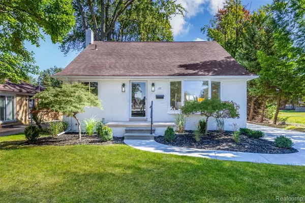 177 Avery Street, ClintonTwp, MI 48036