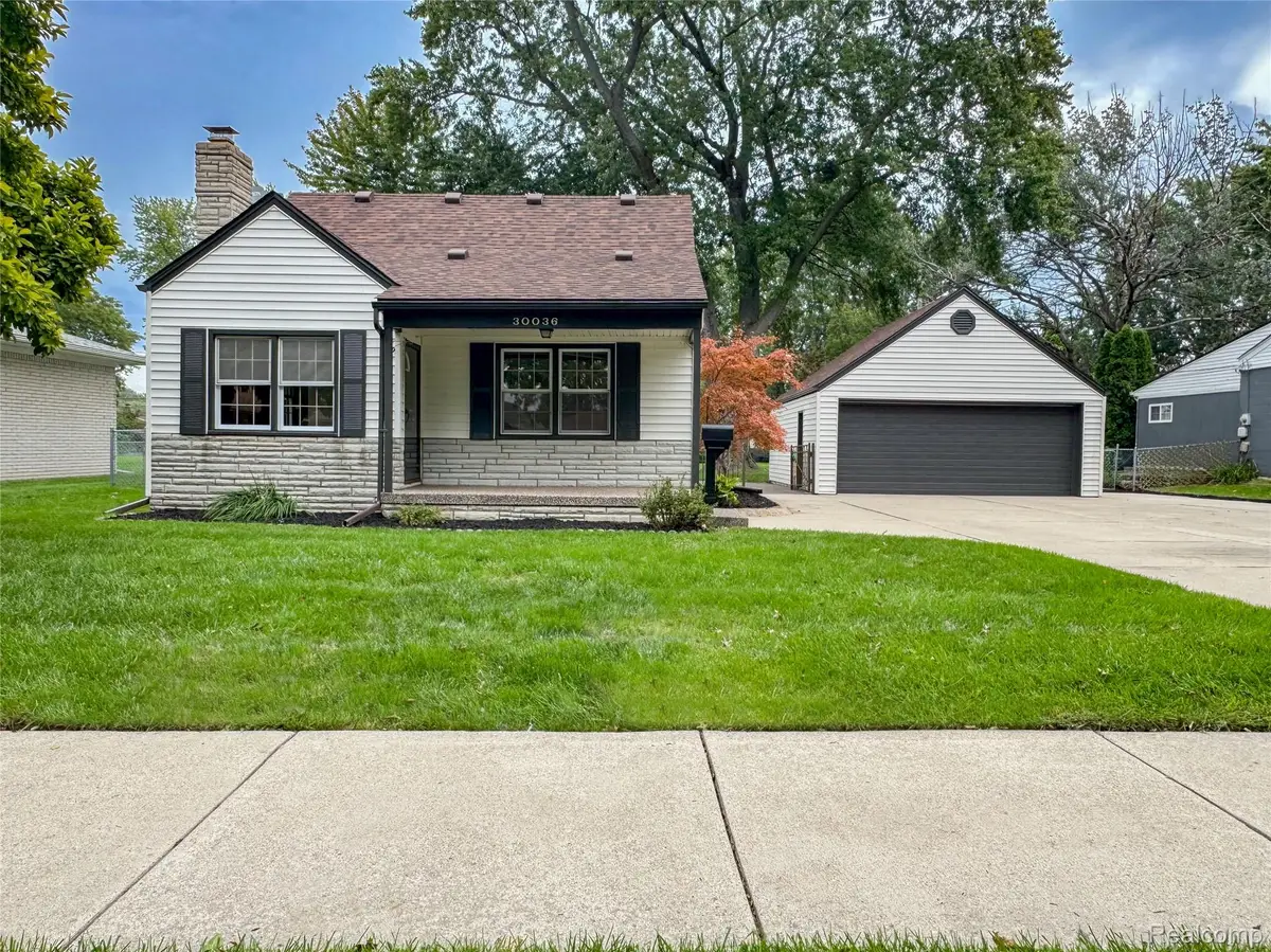 30036 Oakgrove Street, Saint Clair Shores, MI 48082 - #1