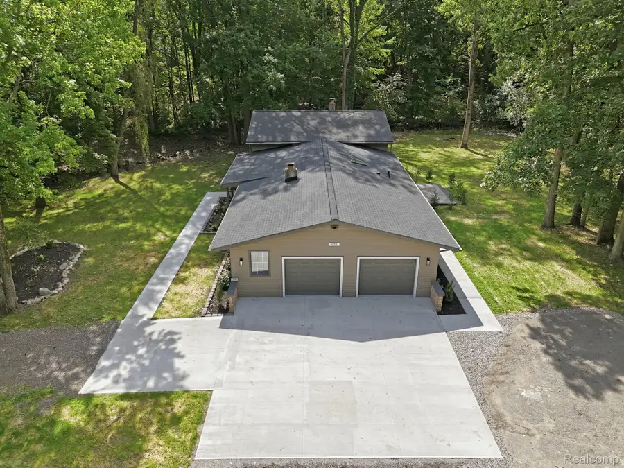 47993 9 Mile Road, Northville, MI 48167 - #2