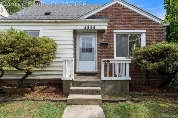 4500 Rochester Road, RoyalOak, MI 48073