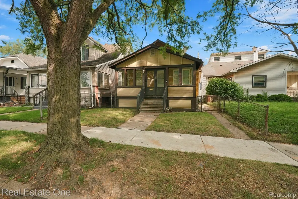 36 W Broadway Street, Ecorse, MI 48229 - #1
