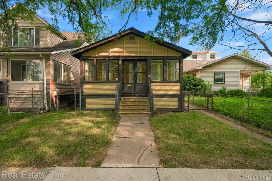 36 W Broadway Street, Ecorse, MI 48229 - #2