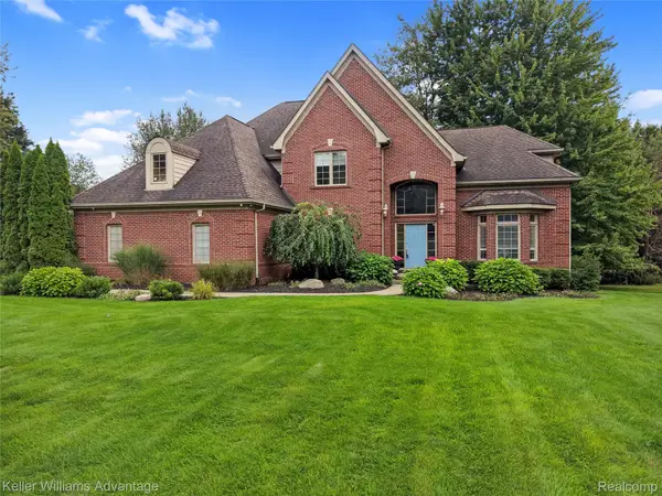 2459 Overbrook, Highland, MI 48357