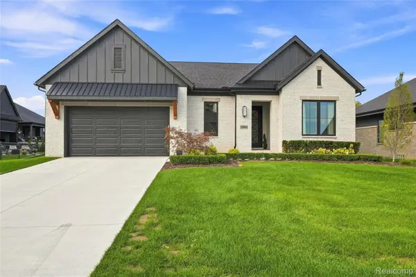 13843 Quail View Drive, Washington, MI 48094