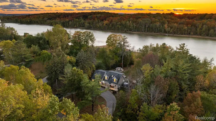 8275 Shrigley, Charlevoix, MI 49720 - #2