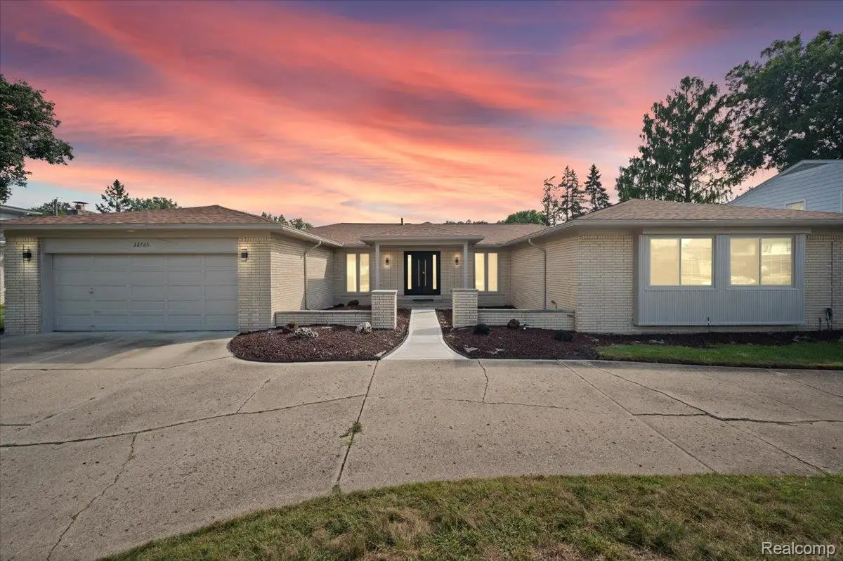 22765 Kenwyck Drive, Southfield, MI 48034 - #1
