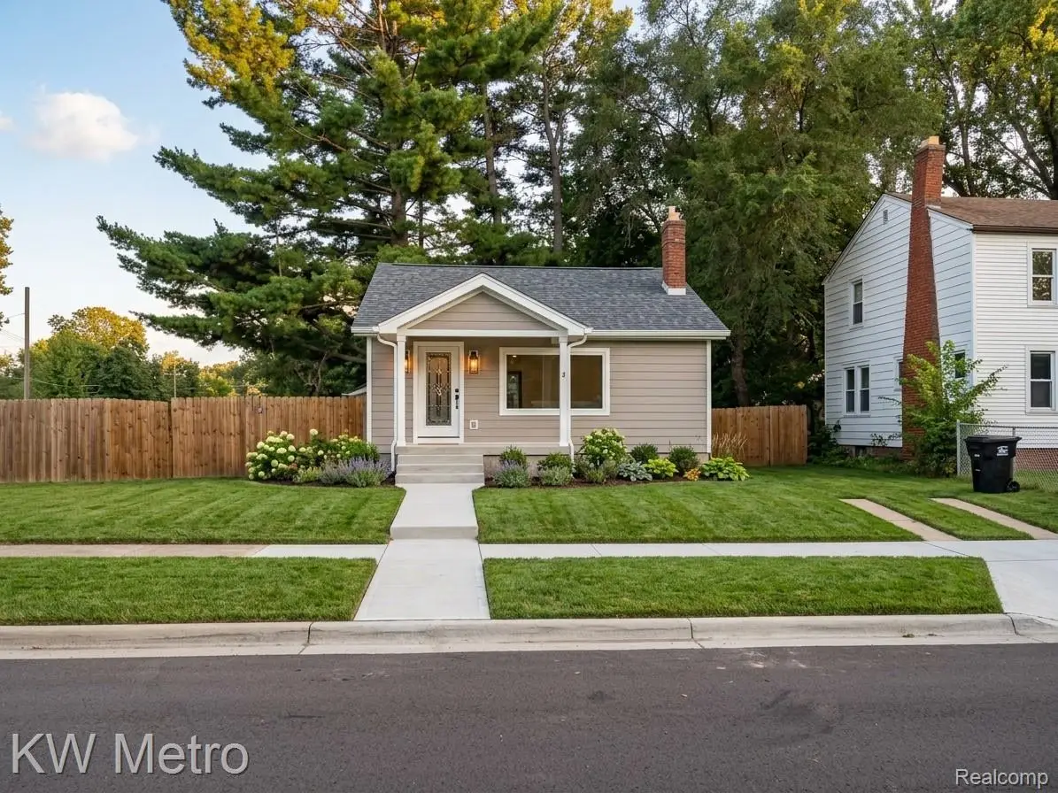 16517 Chatham Street, Detroit, MI 48219 - #1