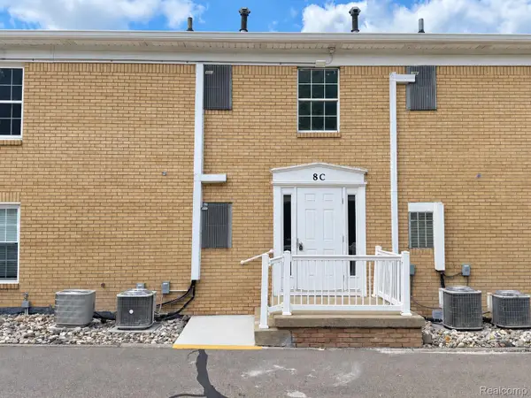 3333 Moores River Drive #812, Lansing, MI 48911