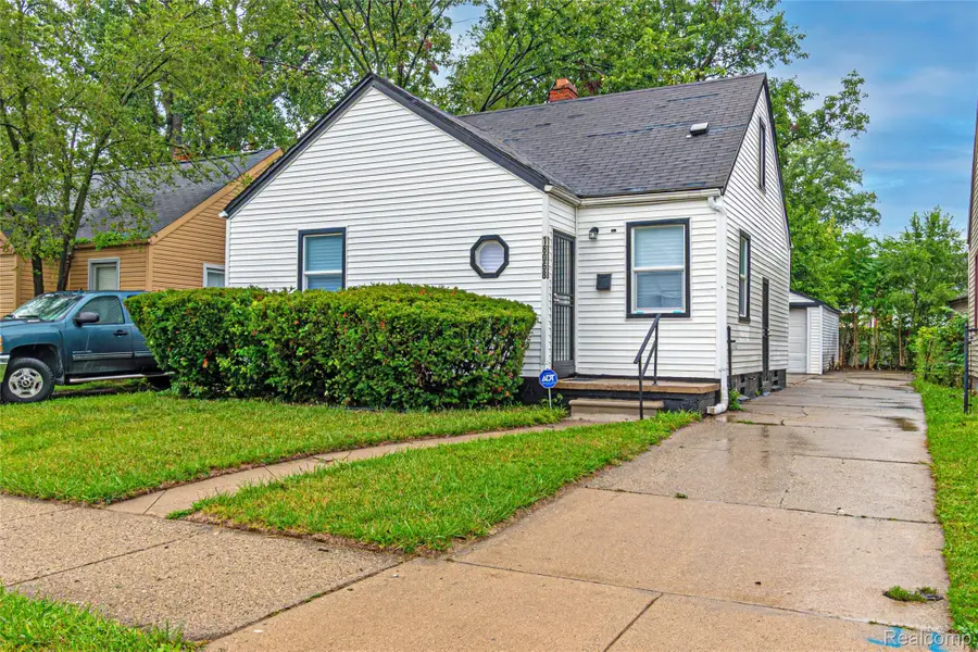 18068 Asbury Park, Detroit, MI 48235 - #2
