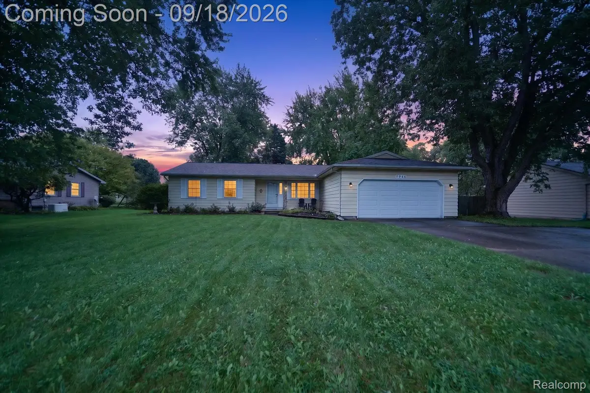 5844 Green Road, Haslett, MI 48840 - #1