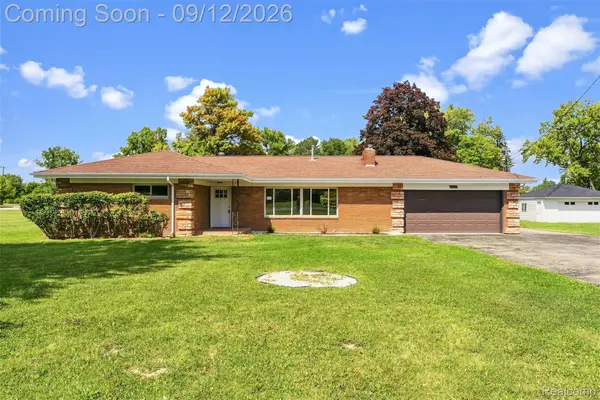4099 E Atherton Road, Burton, MI 48519