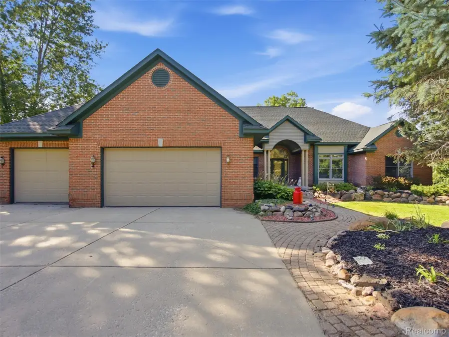 87 Oak View Drive, Lapeer, MI 48446 - #2