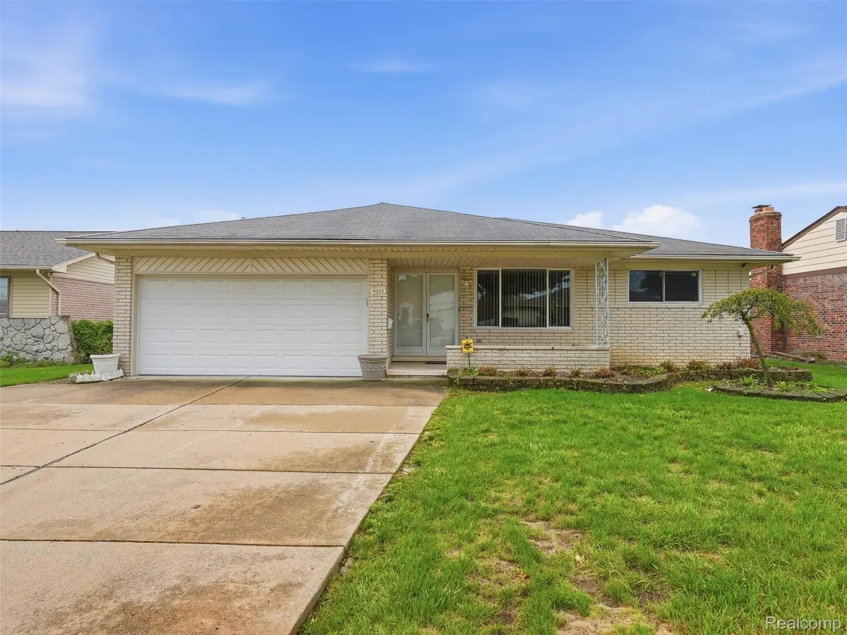 4052 Stephanie Drive, Sterling Heights, MI 48310 - #1
