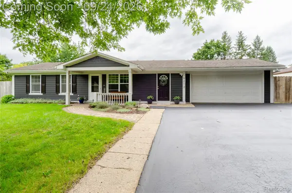 6213 Rowley Boulevard, Waterford, MI 48329