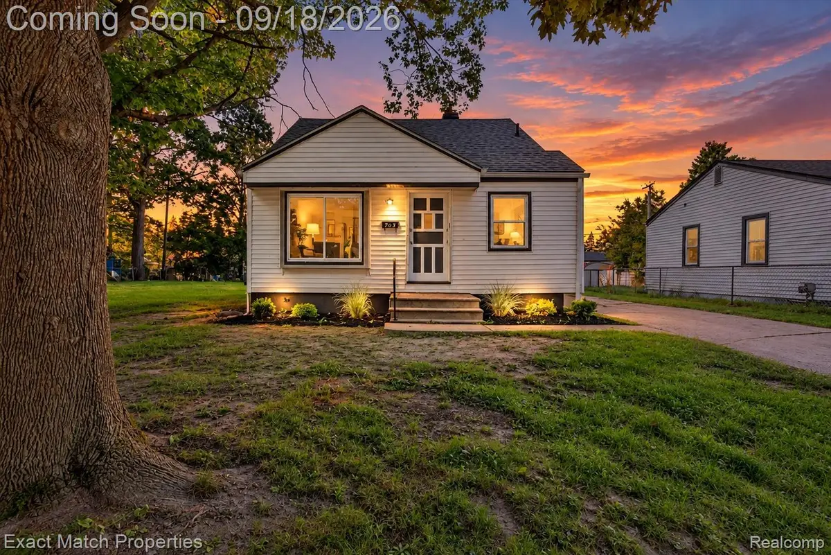 705 Scottwood Street, Pontiac, MI 48340 - #1