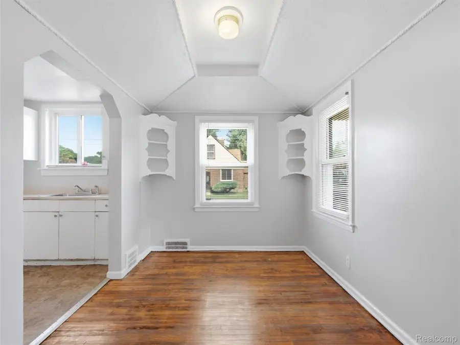 10055 Marlowe Street, Detroit, MI 48227 - #2