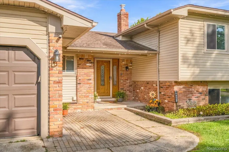 6767 Longwood Road, Canton, MI 48187 - #2