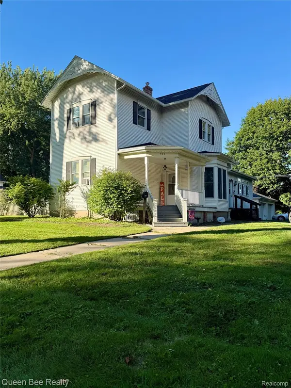 320 W Bush Street, Caro, MI 48723