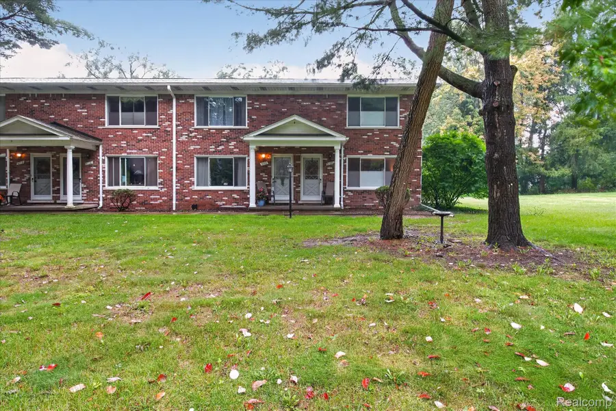 5106 Kintyre Lane, Brighton, MI 48116 - #3